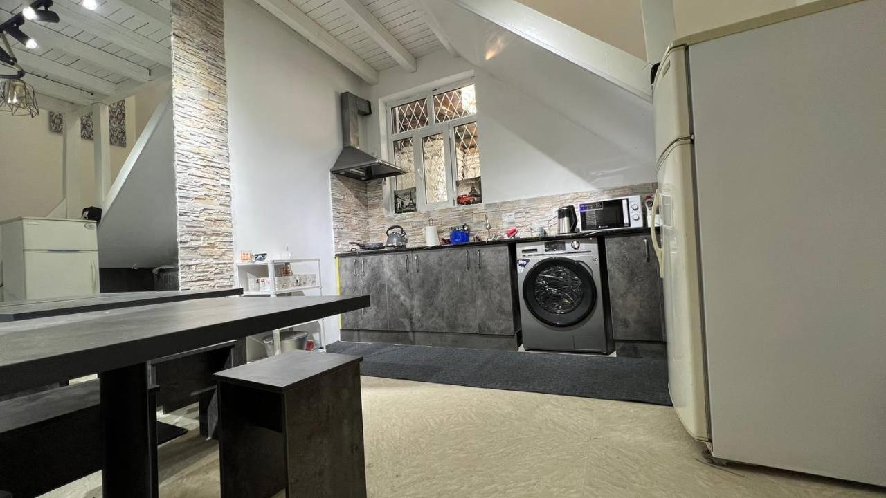 Hostel L&K Tasken Kültér fotó